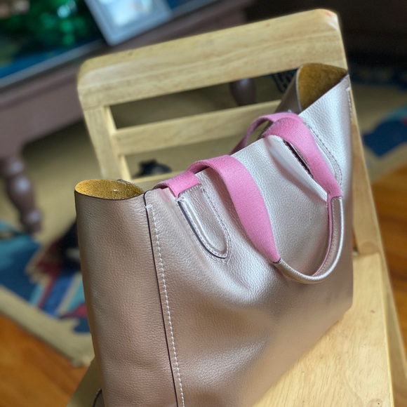 Coach Derby Tote - Picture 12 of 12